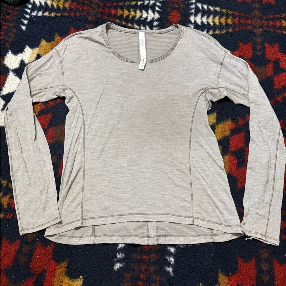 Lululemon Sweat Embrace Long Sleeve Sz 6 NwOT